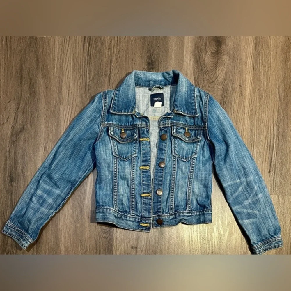 GapKids Girls Blue Denim Jacket Size M 8 Classic Jean Jacket